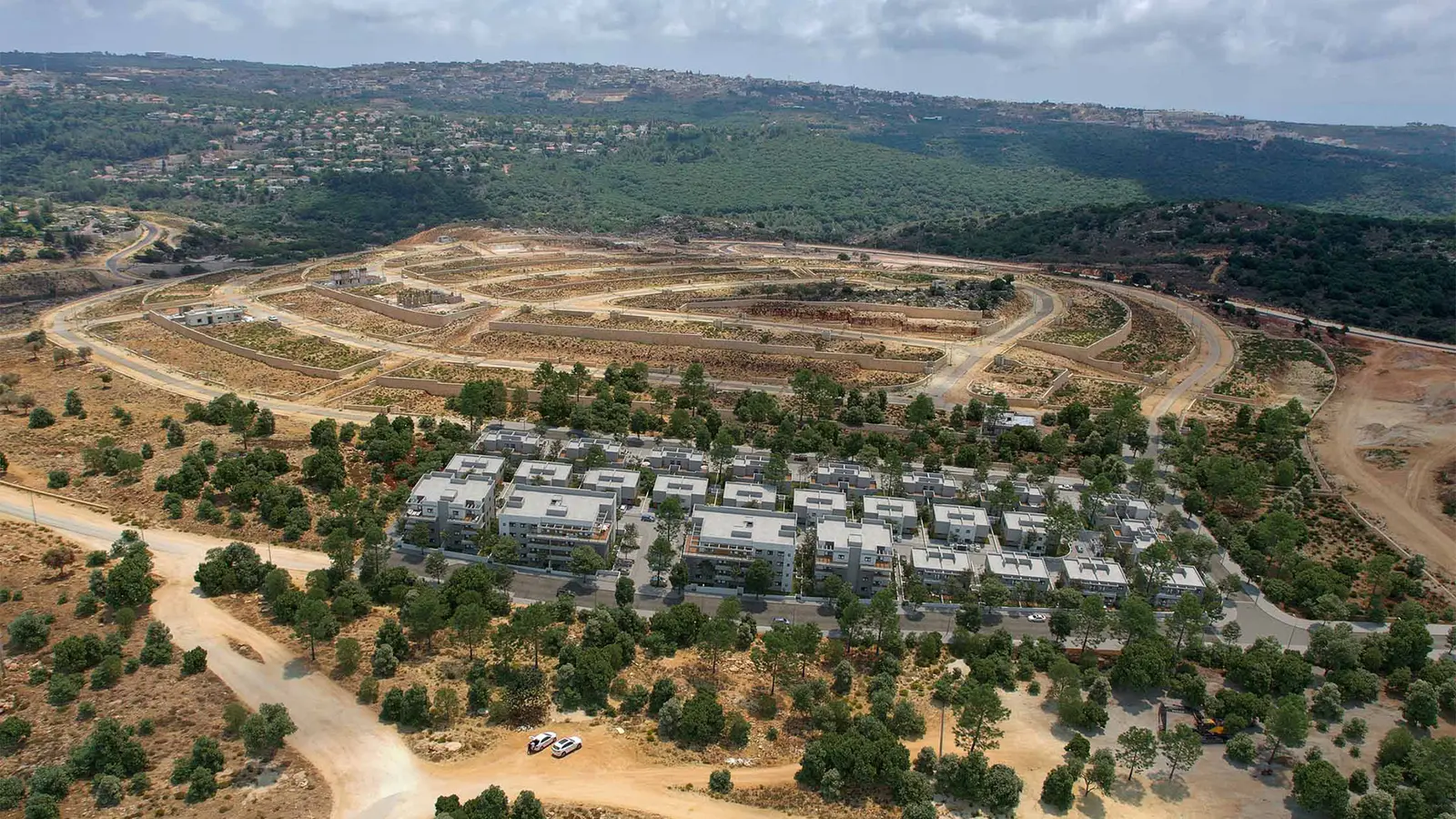 Aerial render of the Elita site on the hillside in Kfar Vradim